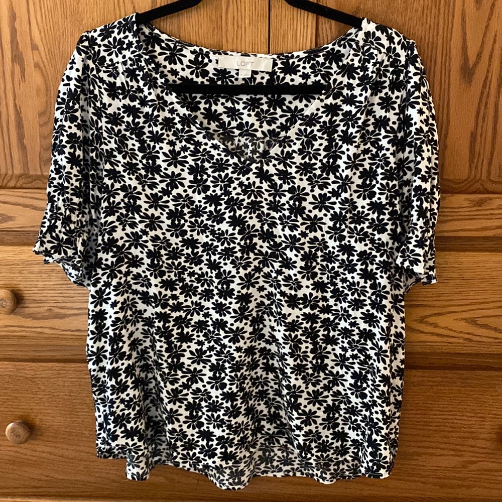 LOFT Black and White Blouse Size M
